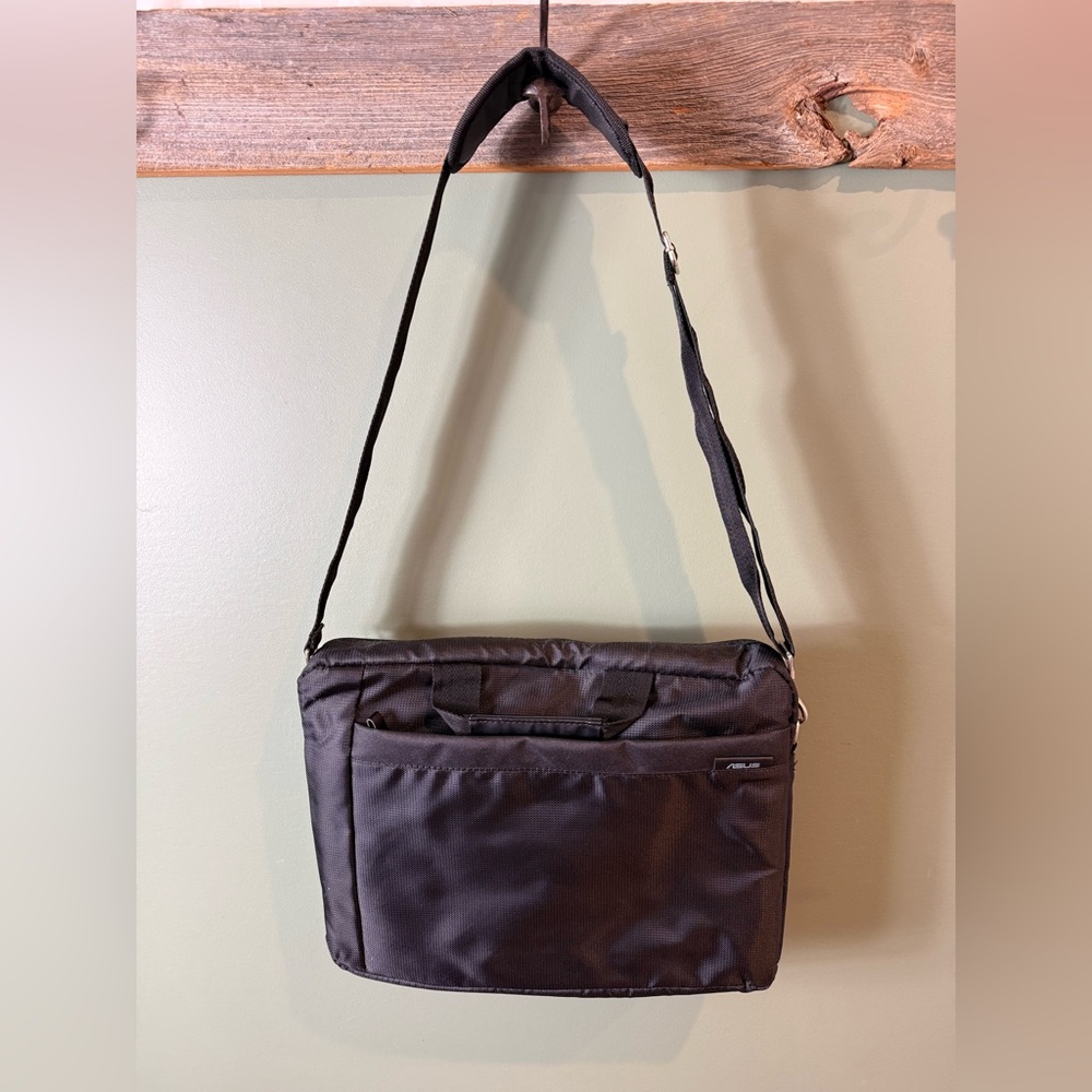 ASUS Black Laptop Shoulder Bag with Front Pocket